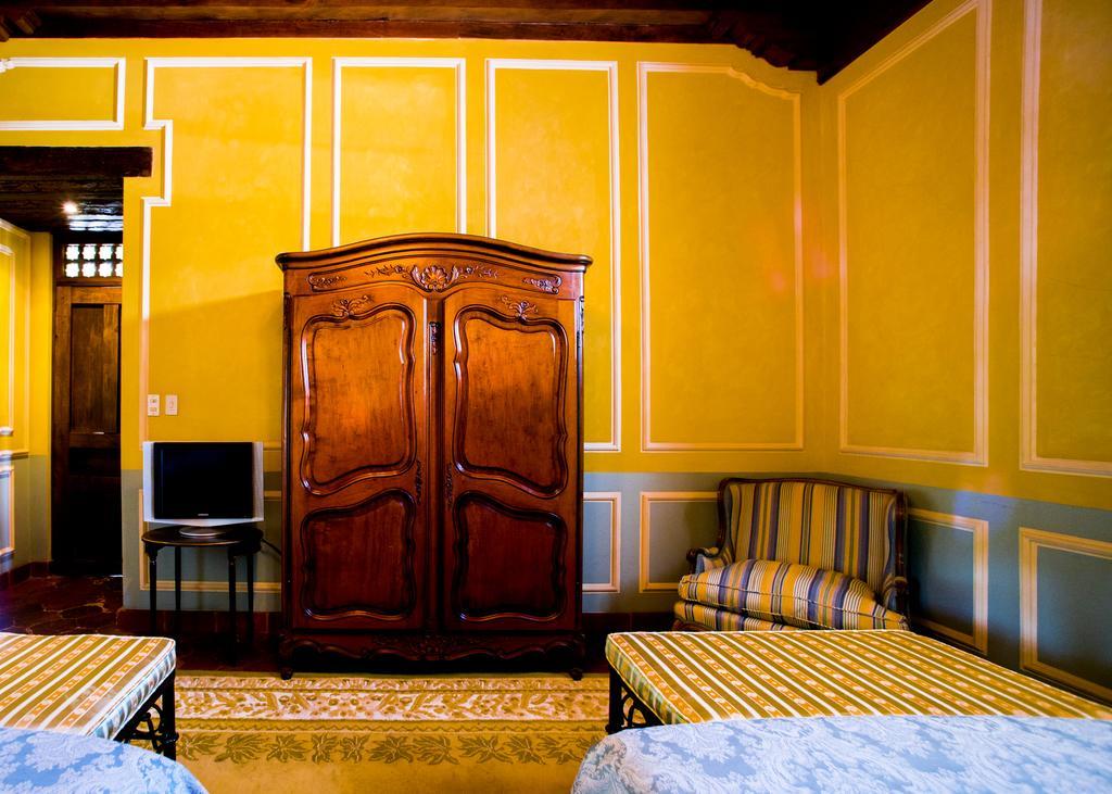 Hotel Palacio De Dona Leonor Antigua Exterior foto